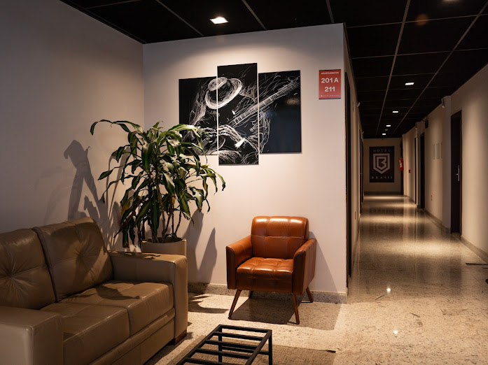 Detalhe do quarto e poltrona